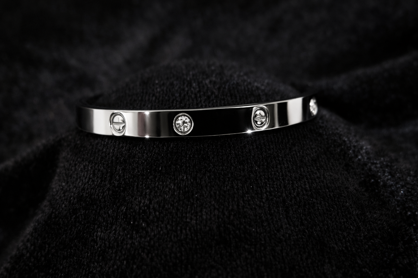Silver Screw Detail Bangle