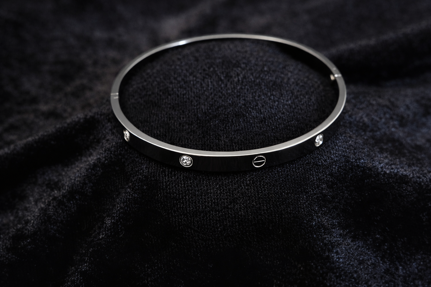 Silver Screw Detail Bangle
