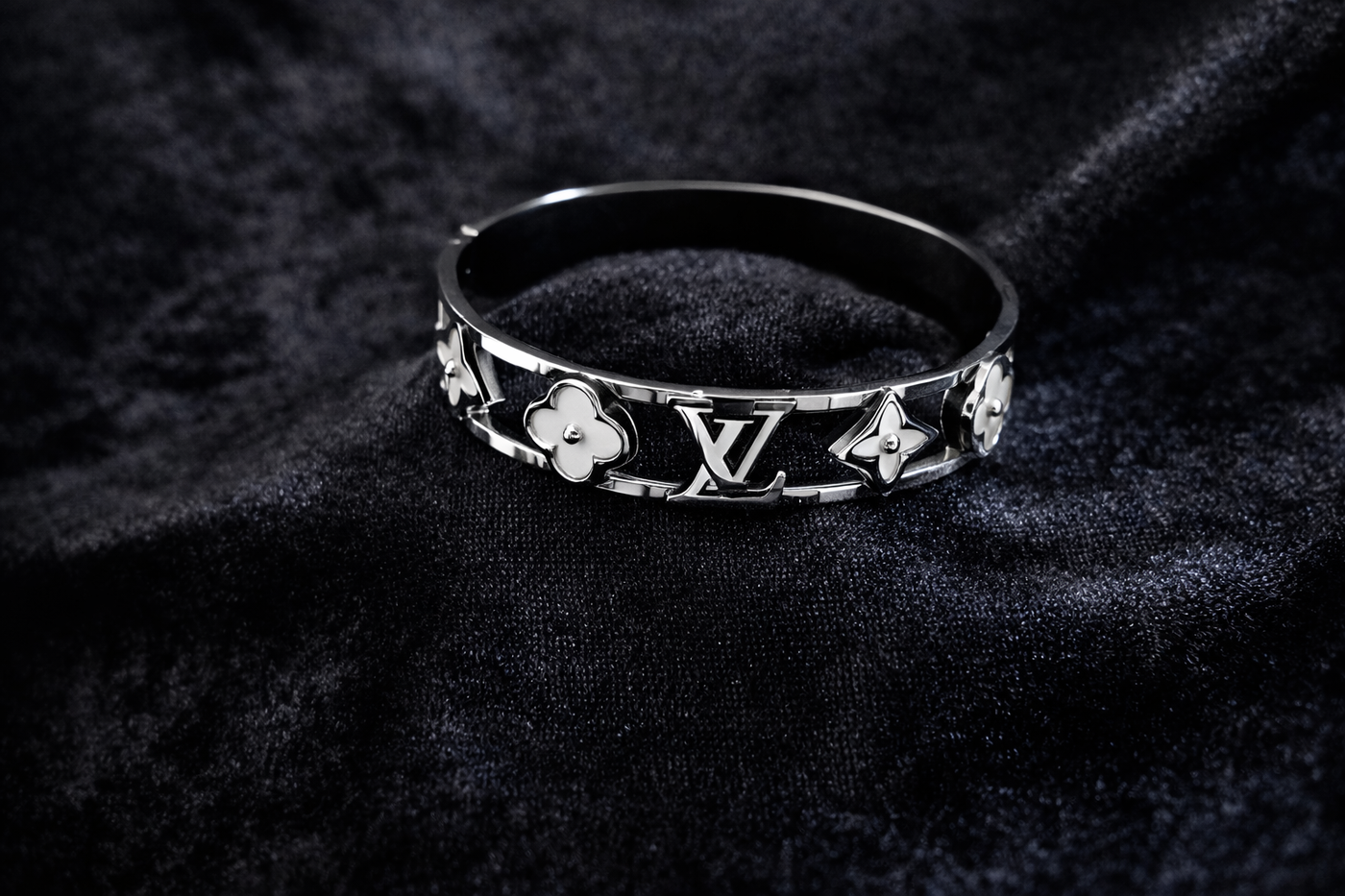 Gold Floral Bangle