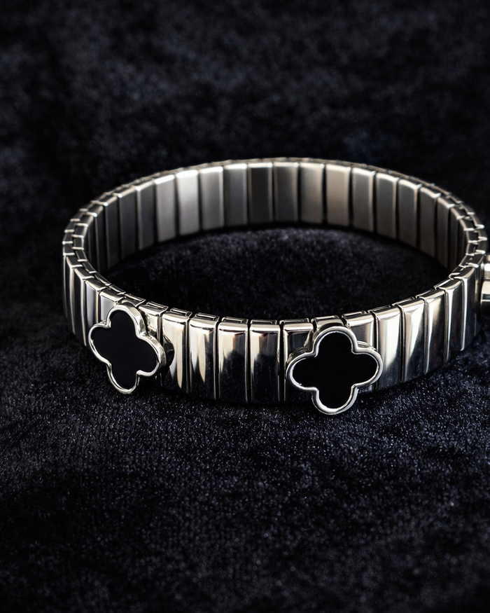 Silver Clover Stretch Bracelet