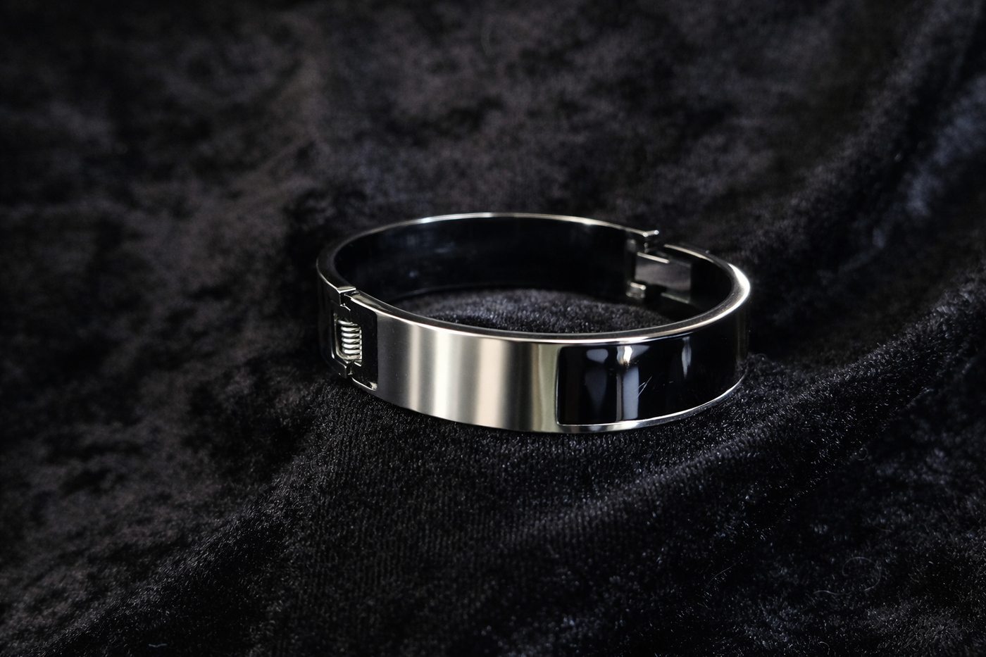 Sleek Black Enamel Silver Bangle
