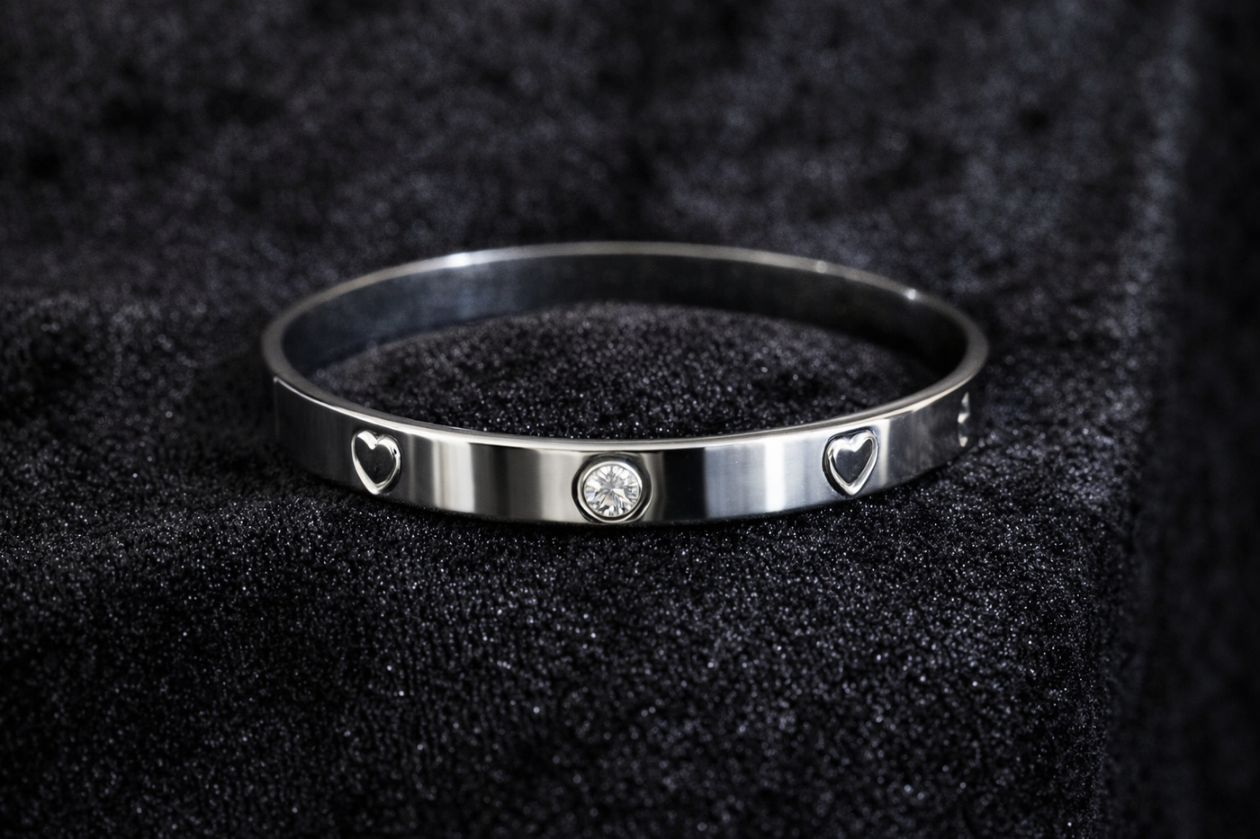 Heart & Crystal Stainless Steel Bangle
