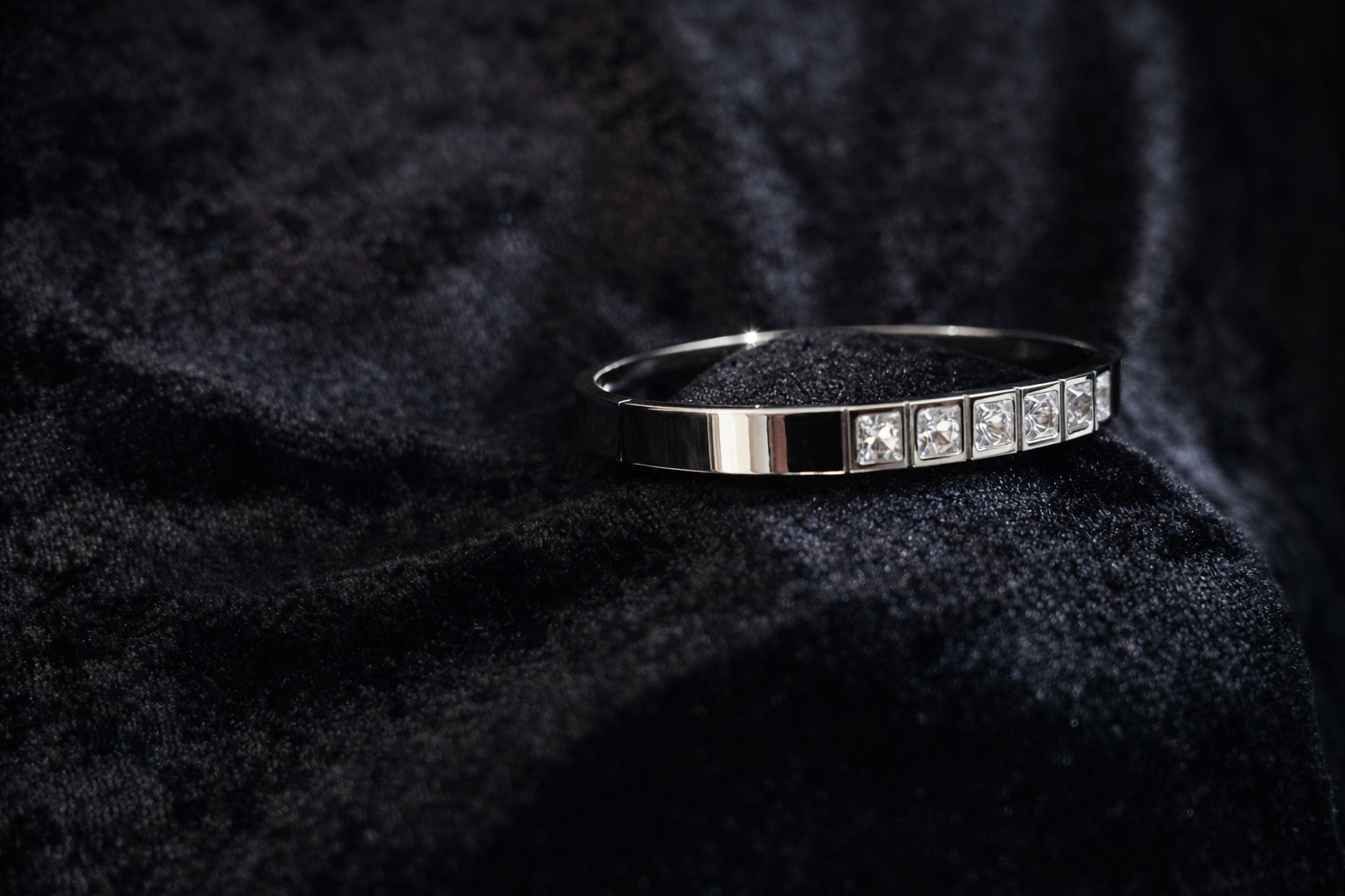 Silver Crystal Bangle