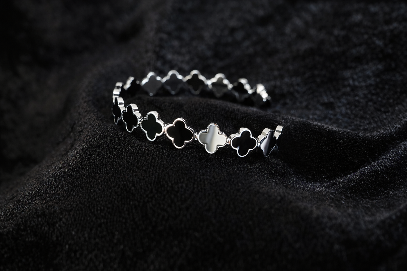 Black Clover Link Bracelet