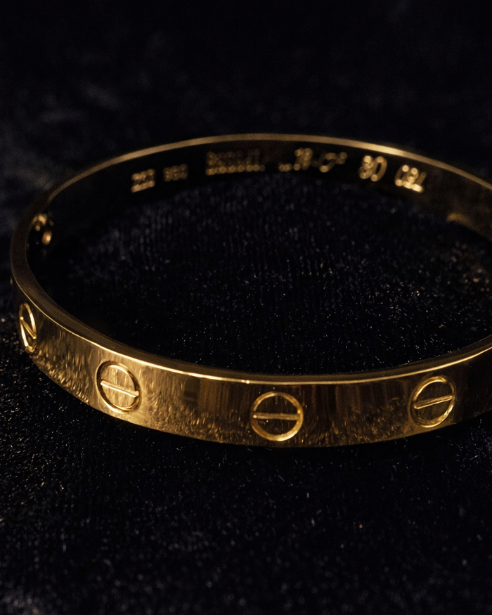 Classic Gold Screw-Detail Bangle