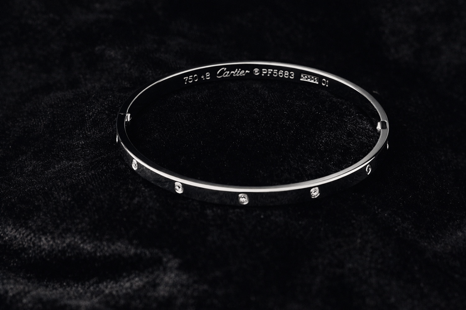 Silver Crystal Bangle